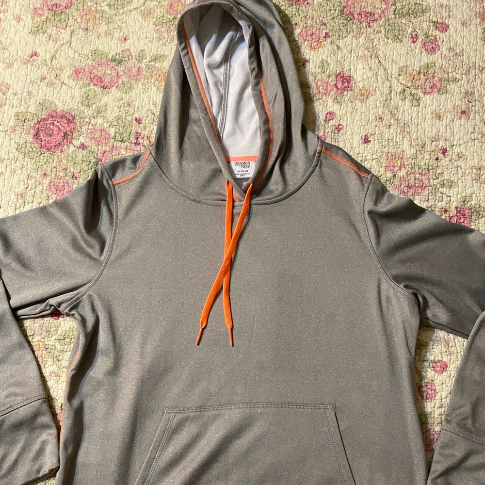 Dance skin now women’s gray jacket with hood and pocket size large (12/14) NWOT